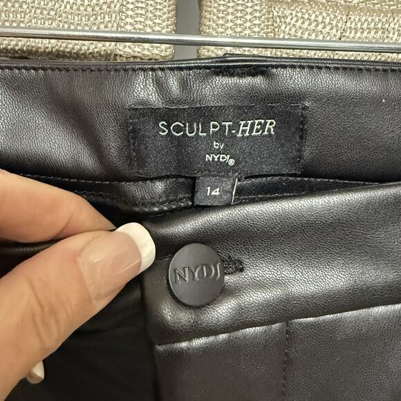NYDJ Marilyn Straight Faux Leather Jeans Women 14 Black Sculpt Her Lift Tuck NEW - Picture 6 of 12